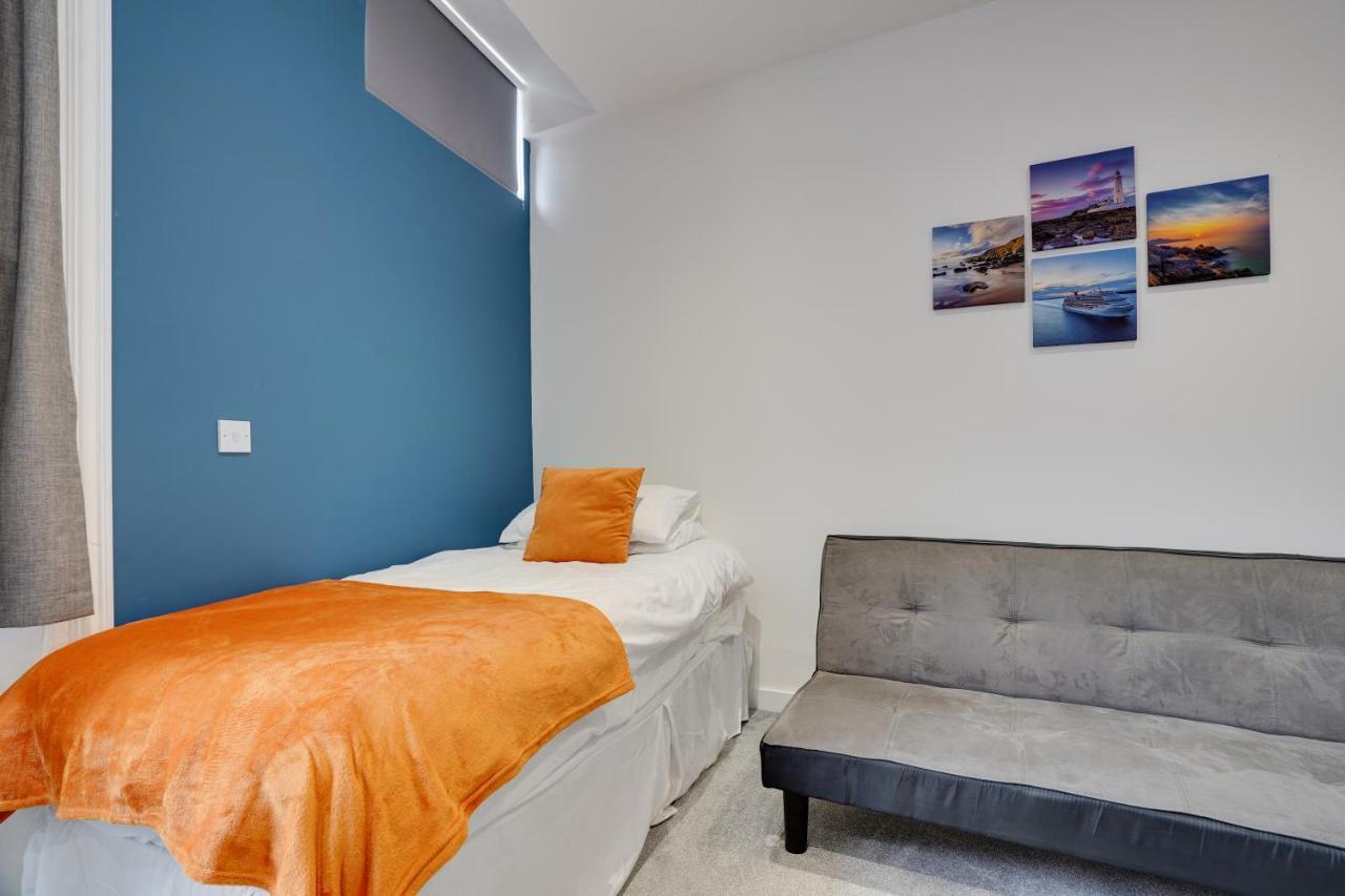 Homesly Guest Rooms, Comfortable En-Suite Guest Rooms With Free Parking And Self Check-In Berwick Upon Tweed Exterior photo