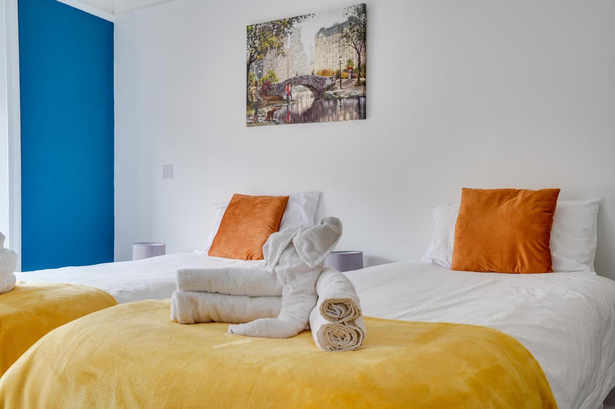 Homesly Guest Rooms, Comfortable En-Suite Guest Rooms With Free Parking And Self Check-In Berwick Upon Tweed Exterior photo