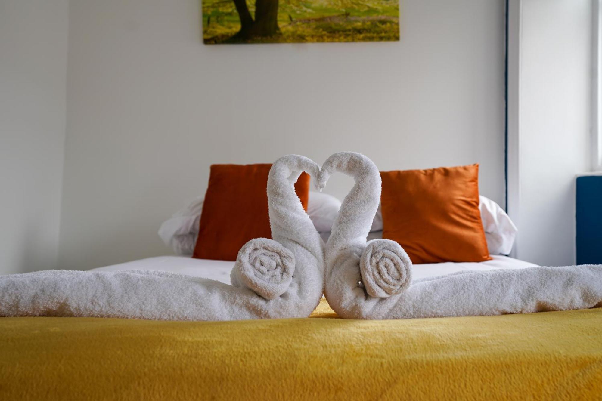 Homesly Guest Rooms, Comfortable En-Suite Guest Rooms With Free Parking And Self Check-In Berwick Upon Tweed Exterior photo