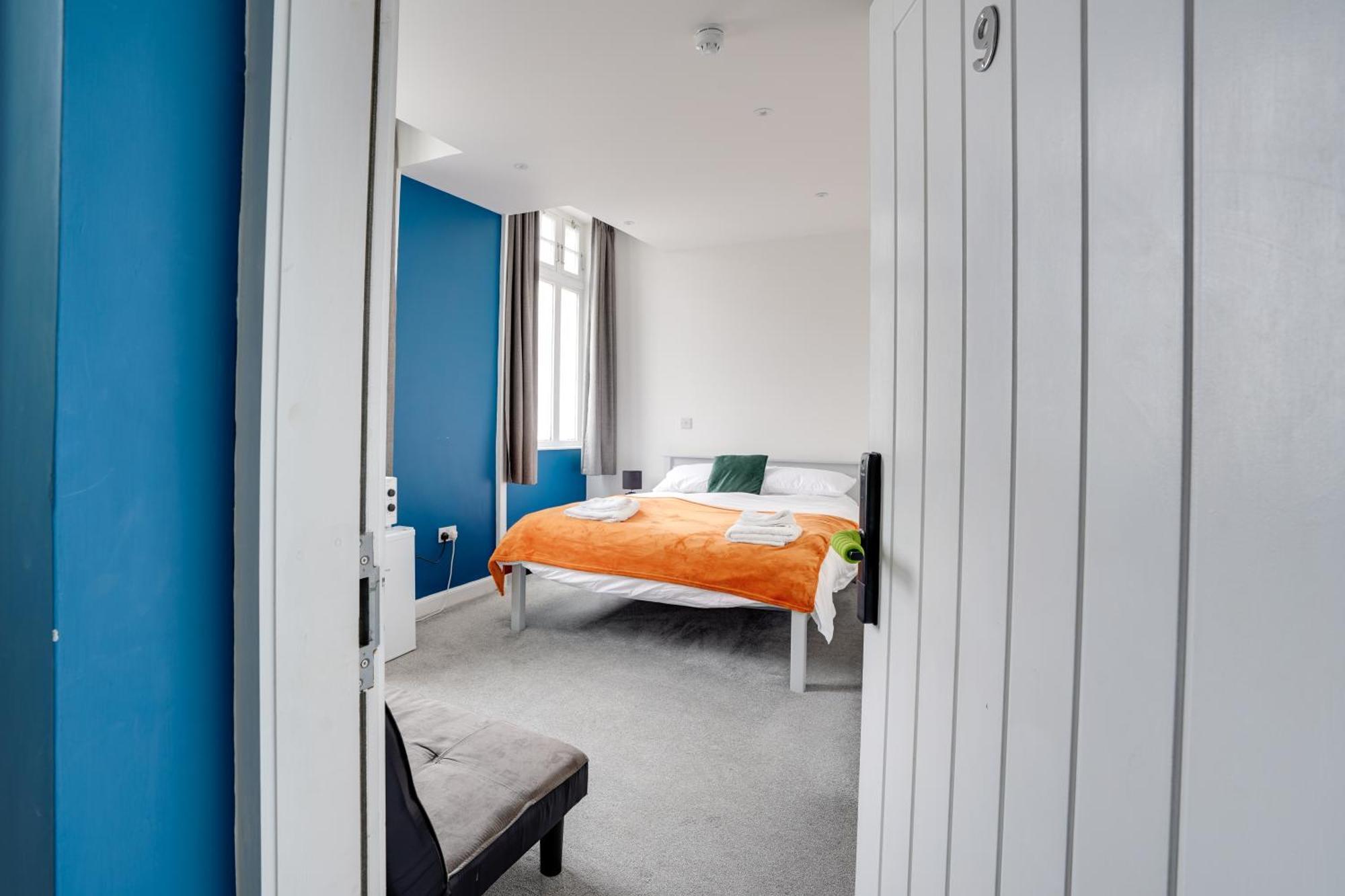 Homesly Guest Rooms, Comfortable En-Suite Guest Rooms With Free Parking And Self Check-In Berwick Upon Tweed Exterior photo