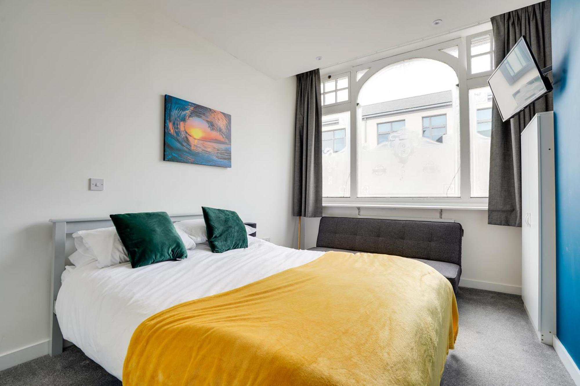 Homesly Guest Rooms, Comfortable En-Suite Guest Rooms With Free Parking And Self Check-In Berwick Upon Tweed Exterior photo