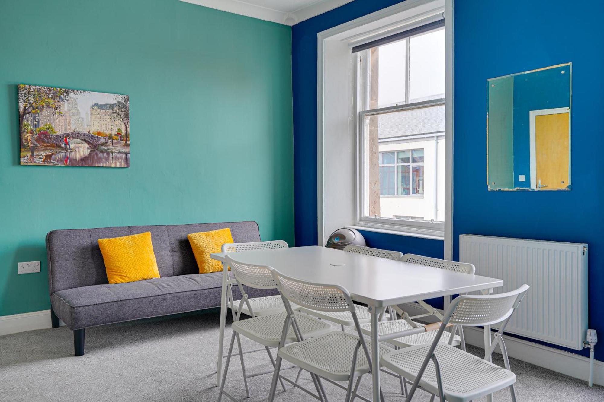Homesly Guest Rooms, Comfortable En-Suite Guest Rooms With Free Parking And Self Check-In Berwick Upon Tweed Exterior photo